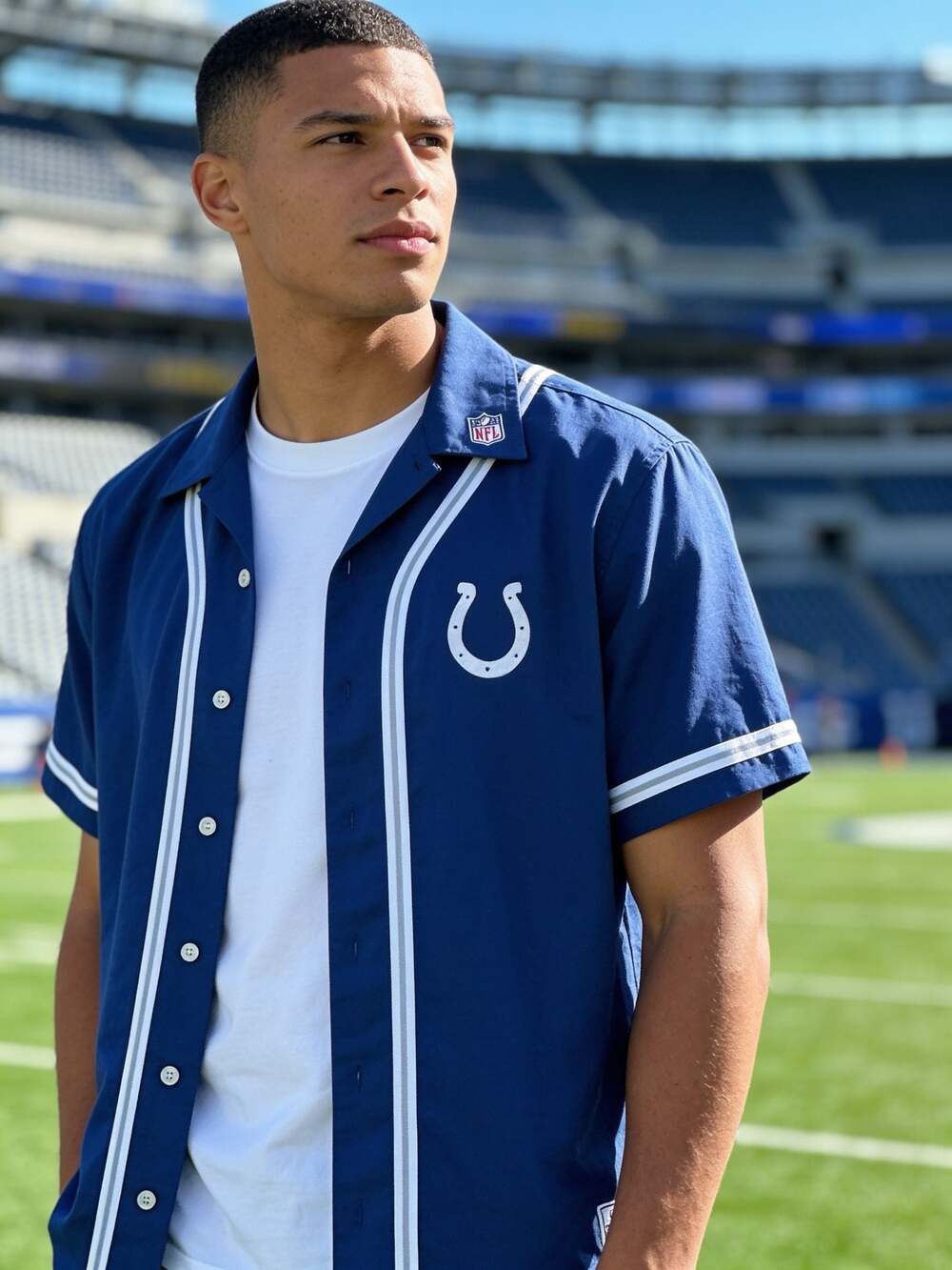 Men's Indianapolis Colts Royal Blue Button-Up Jersey Shirt XL